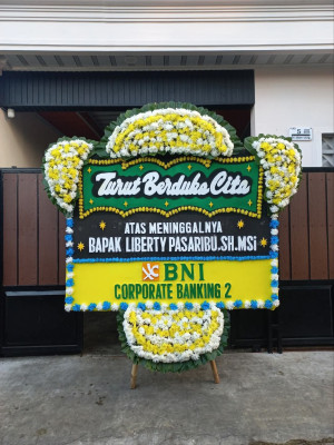 Papan Bunga Duka di Merapi Selatan